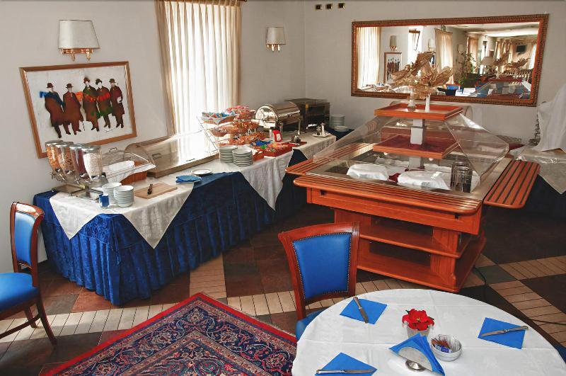 Hotel Villa Savoia Turin Exteriör bild