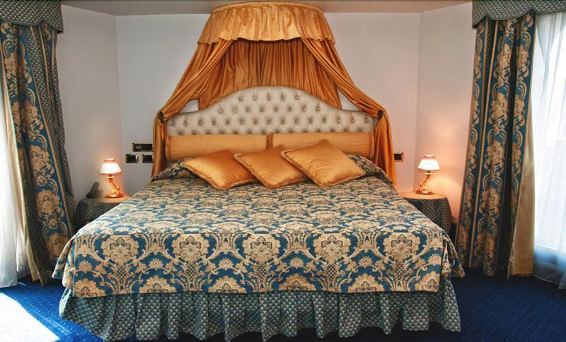 Hotel Villa Savoia Turin Exteriör bild
