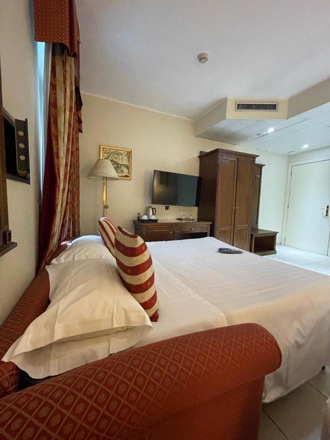 Hotel Villa Savoia Turin Exteriör bild