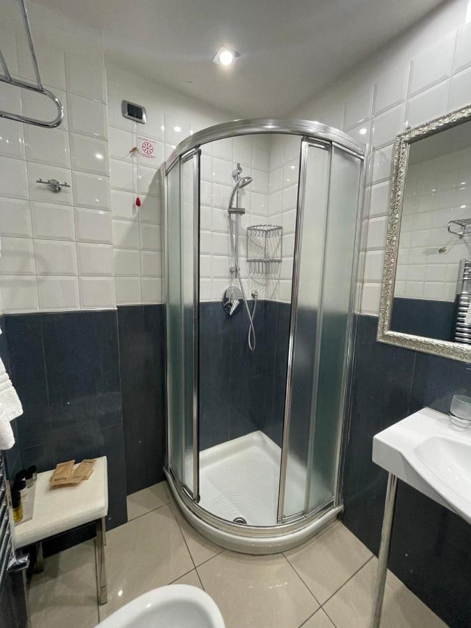 Hotel Villa Savoia Turin Exteriör bild