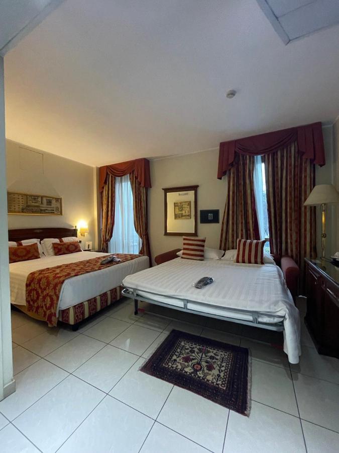 Hotel Villa Savoia Turin Exteriör bild