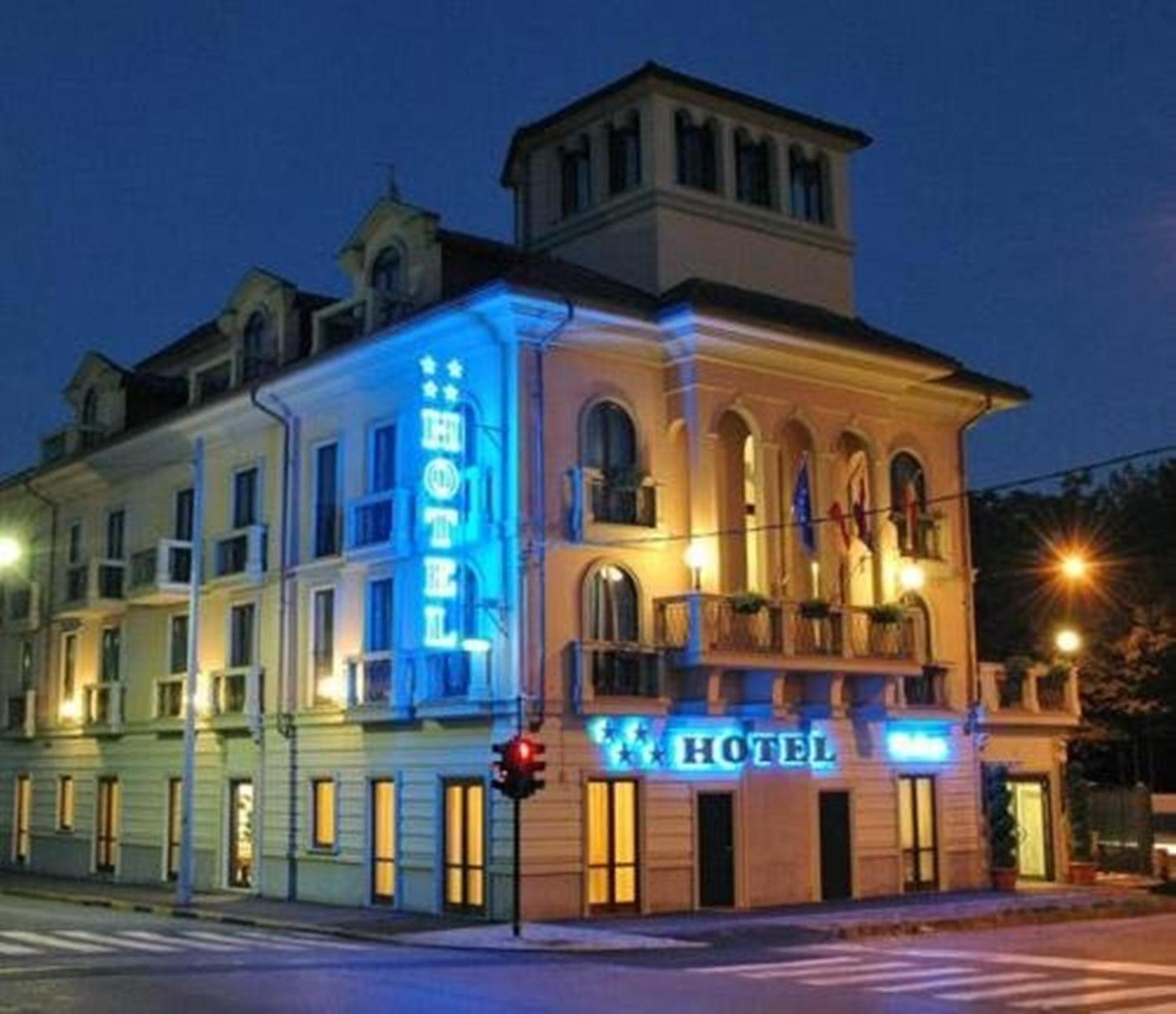 Hotel Villa Savoia Turin Exteriör bild