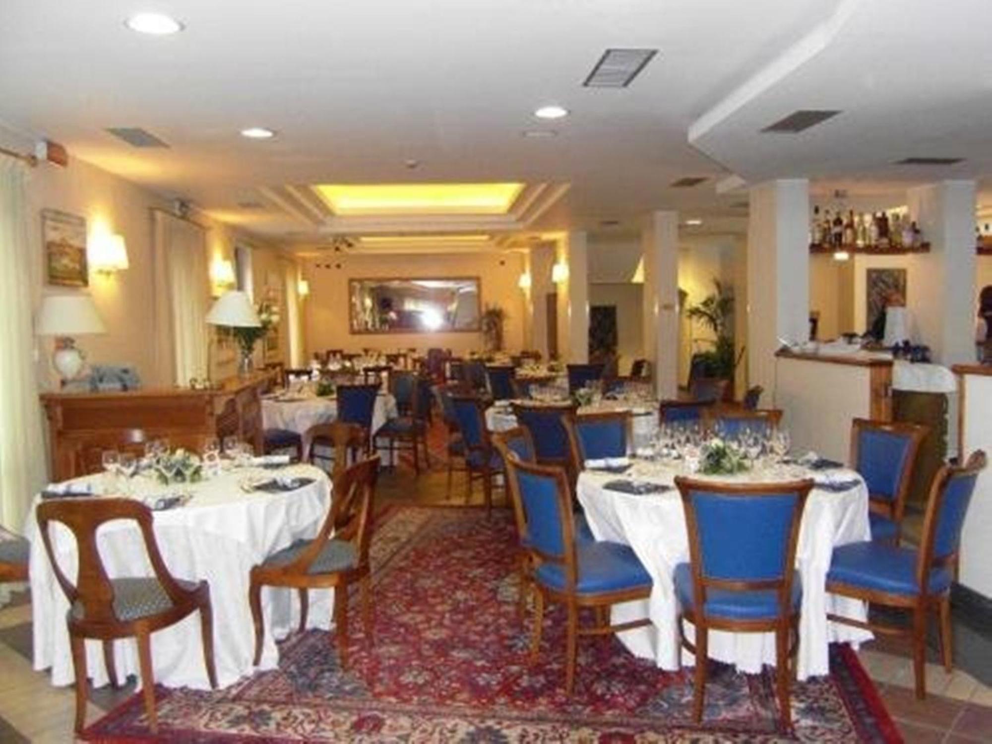 Hotel Villa Savoia Turin Exteriör bild